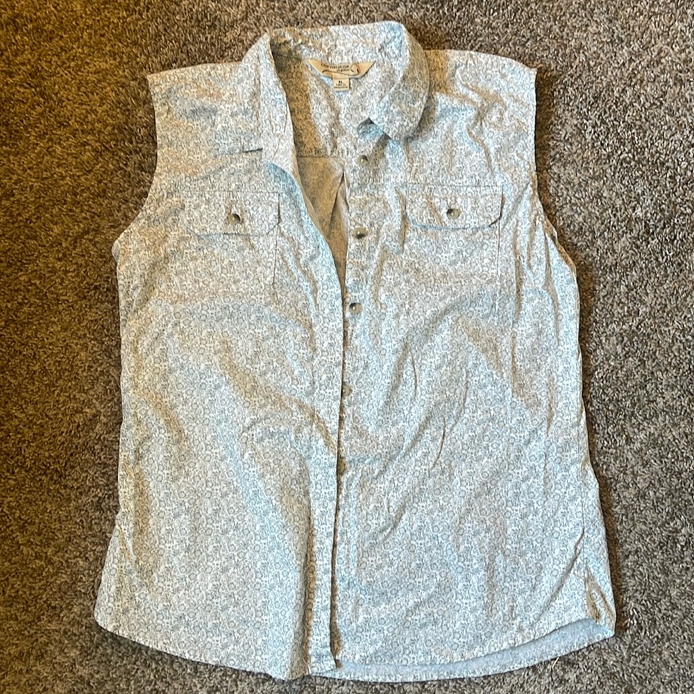 Women's Gray Print Button Down Sleeveless Shirt